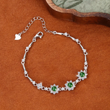 Luxuriöses Silberarmband mit Jadestein-Inlays