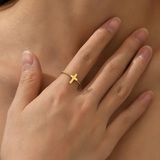 Edelstahlring mit Kreuzsymbol