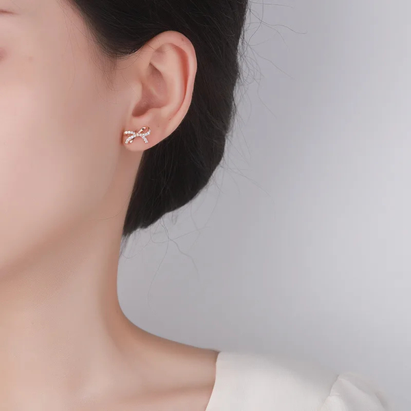 Silberohrstecker mit Moissanit-Inlays