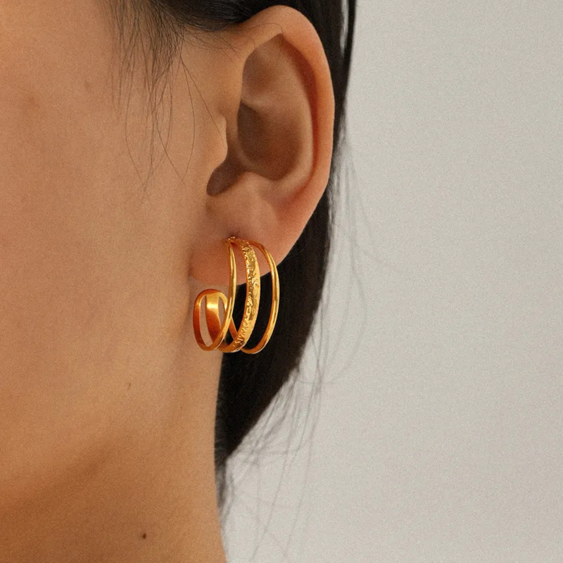 Klassische dreilagige Edelstahlcreolen