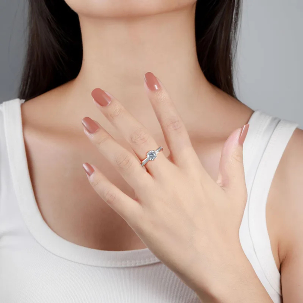 Silberring mit Zirkonia-Kristallen - Diamond-Collection