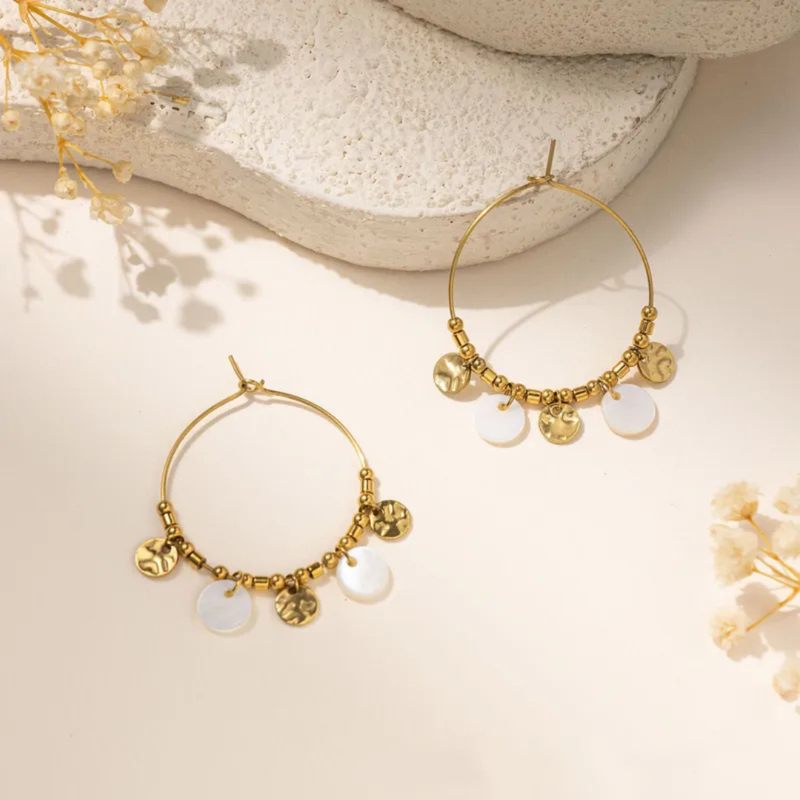 Edelstahlcreolen mit Anhängern