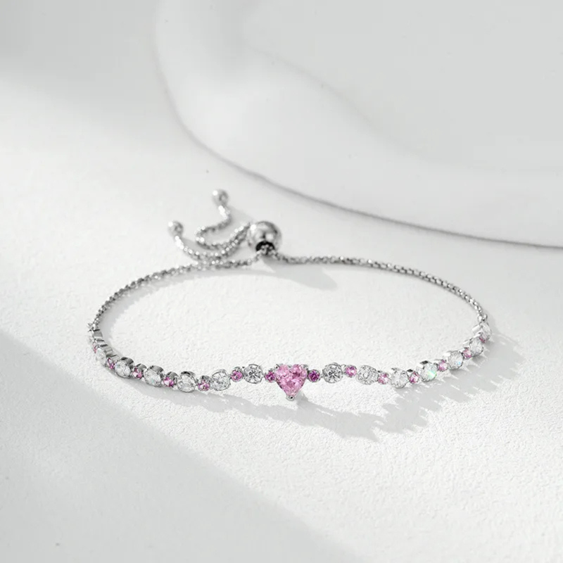 Filigranes Silberarmband mit Zirkonia-Kristallen