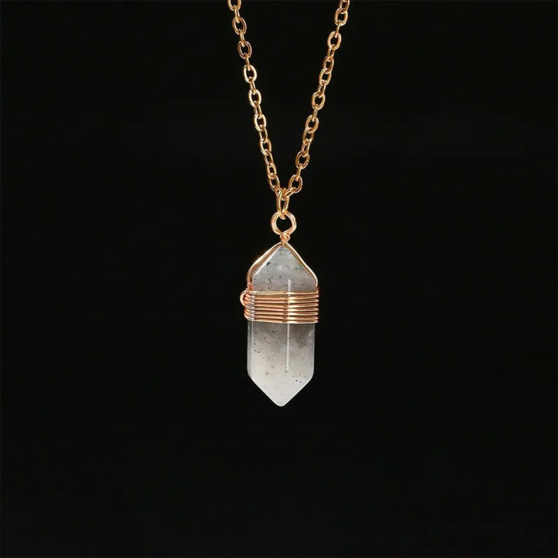 Edelstahlhalskette mit Anhänger aus Naturedelstein