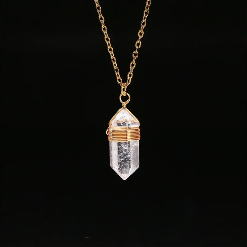 Edelstahlhalskette mit Anhänger aus Naturedelstein